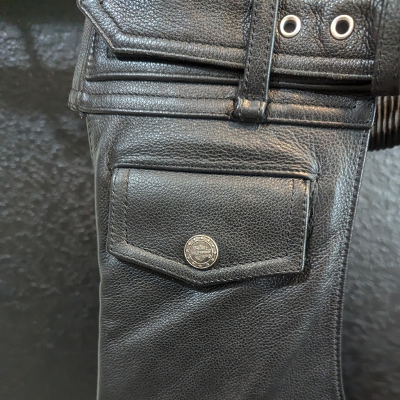 Harley Davidson Woman's Medium Leather Chaps - Picture 4 of 14